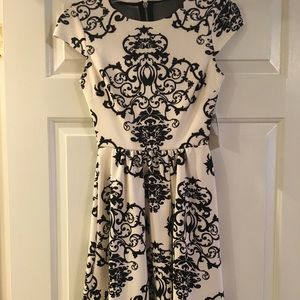 NWT white dress with black detailing!